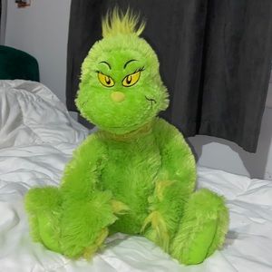 Grinch Build-A-Bear with theme song!